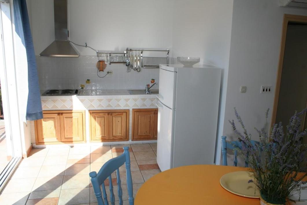 Apartmani Mladina เยลซา ภายนอก รูปภาพ
